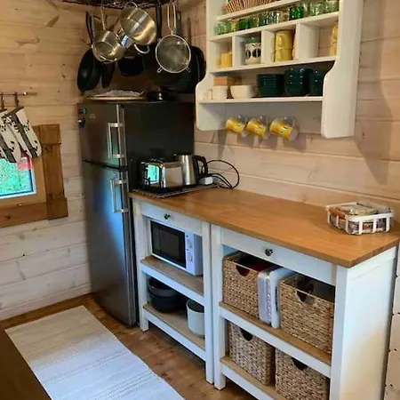 Fabulous With Beautiful Lake Views *
